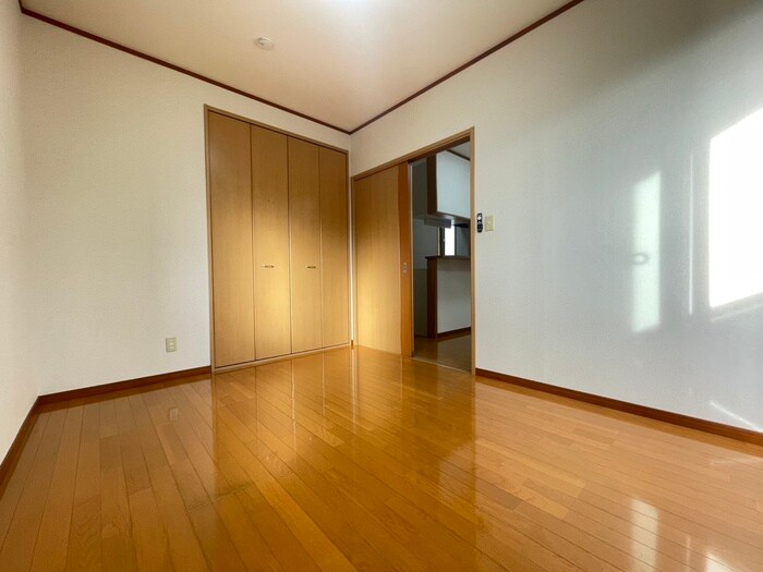 サンティ－ルの物件内観写真