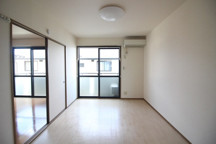 センチュリーパークＡの物件内観写真