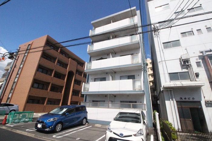 プライムコ－ト栄生の物件外観写真