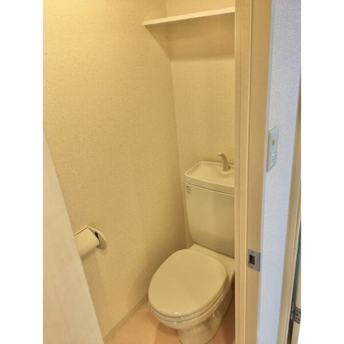 プライムコ－ト栄生の物件内観写真