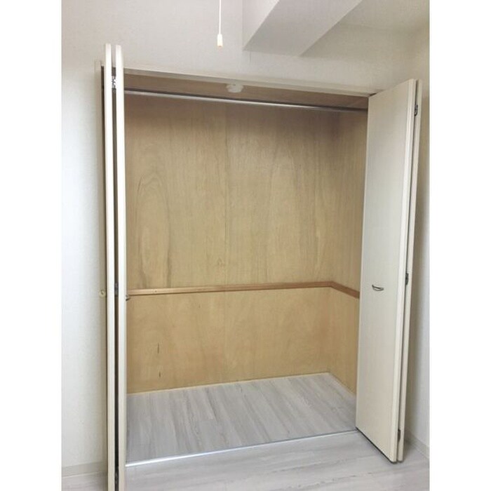 プライムコ－ト栄生の物件内観写真