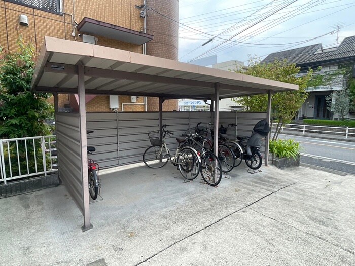 サンハイム亀の井の物件外観写真