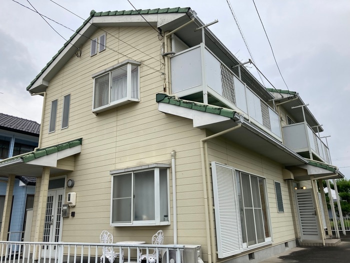 熊澤貸家（東棟）の物件外観写真