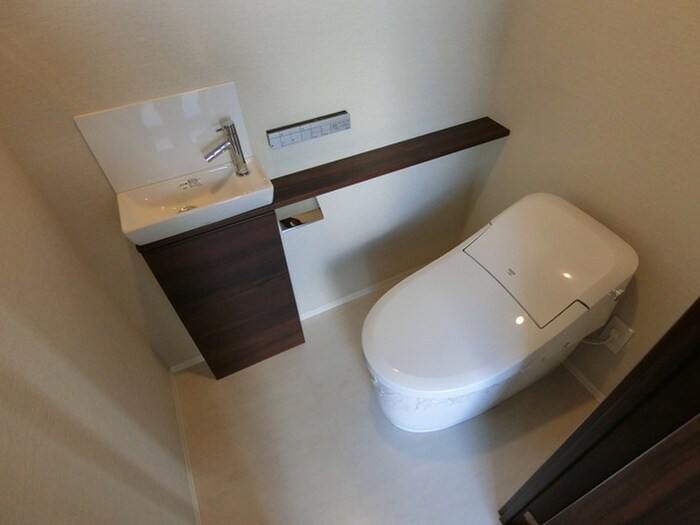 ﾌﾟﾗｳﾄﾞﾀﾜｰ名古屋伏見（1704）の物件内観写真