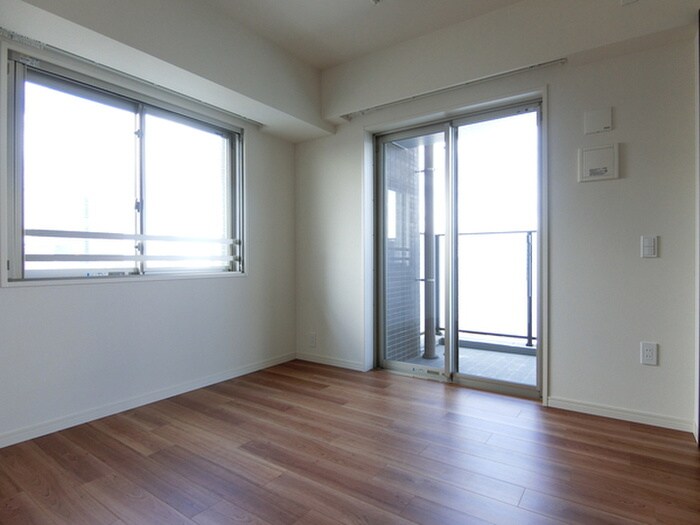 ﾌﾟﾗｳﾄﾞﾀﾜｰ名古屋伏見（1704）の物件内観写真