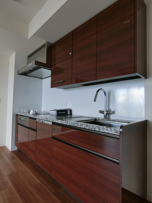 ﾌﾟﾗｳﾄﾞﾀﾜｰ名古屋伏見（1704）の物件内観写真