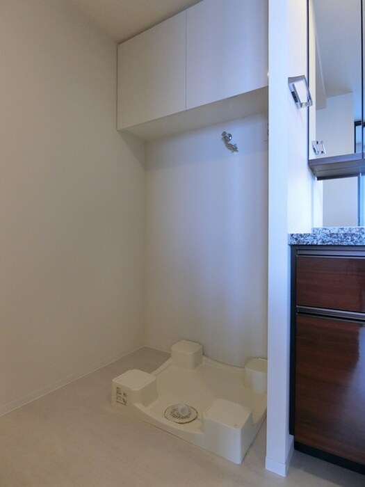 ﾌﾟﾗｳﾄﾞﾀﾜｰ名古屋伏見（1704）の物件内観写真