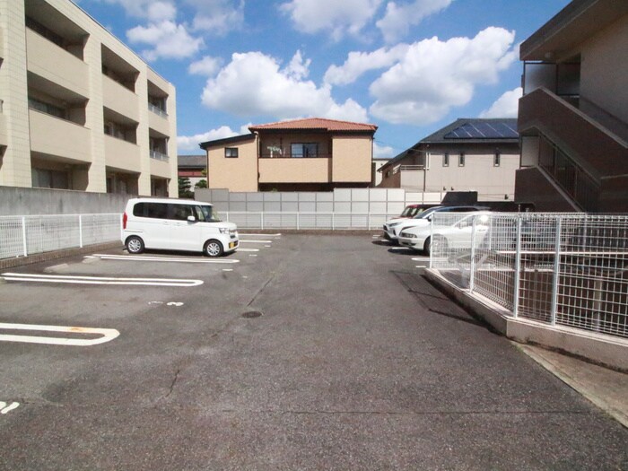 ベルフローラ一社の物件外観写真