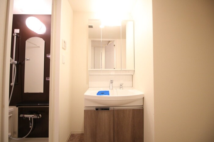 プレサンスＴＨＥ新栄の物件内観写真