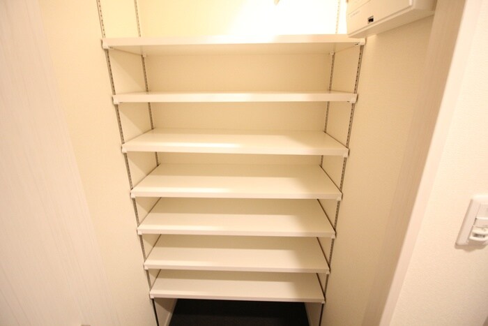 プレサンスＴＨＥ新栄の物件内観写真