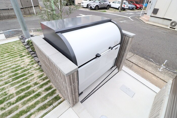 ルヴィータ森末の物件外観写真