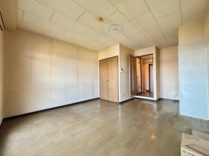 リバ－サイド司の物件内観写真