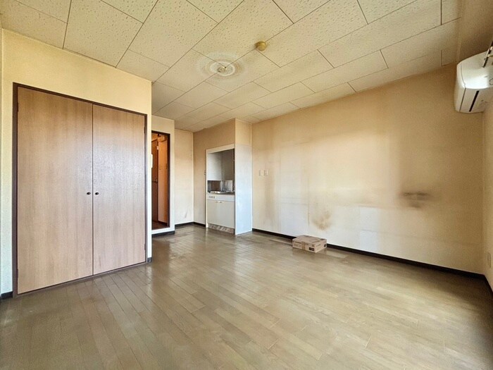 リバ－サイド司の物件内観写真