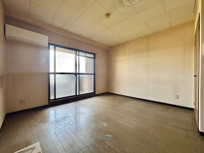 リバ－サイド司の物件内観写真