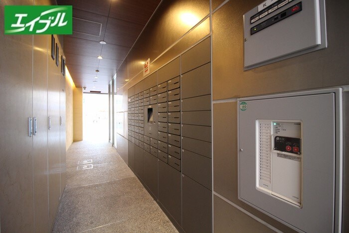 エスペランサ上前津の物件外観写真