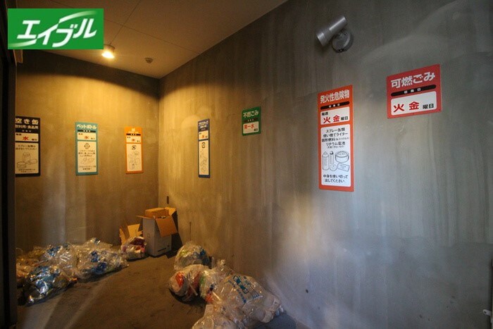 エスペランサ上前津の物件外観写真