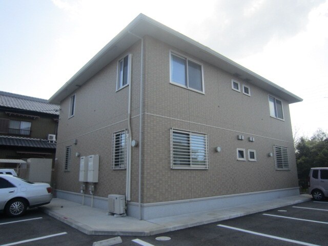 ロンドリーナの物件外観写真