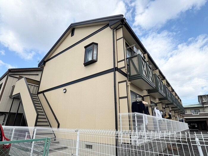 グランドール佐久間の物件外観写真