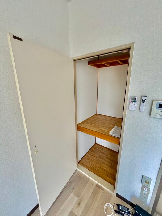 グランドール佐久間の物件内観写真