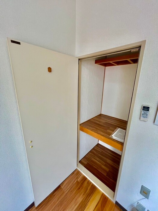 グランドール佐久間の物件内観写真