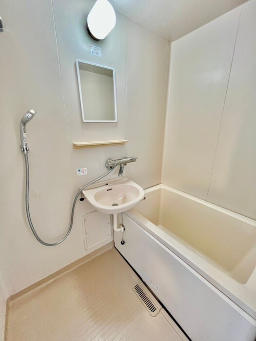 グランドール佐久間の物件内観写真