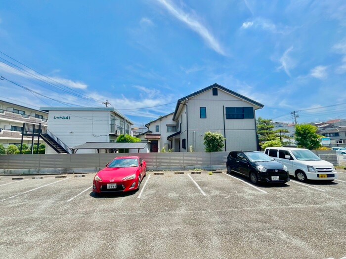 グランドール佐久間の物件内観写真