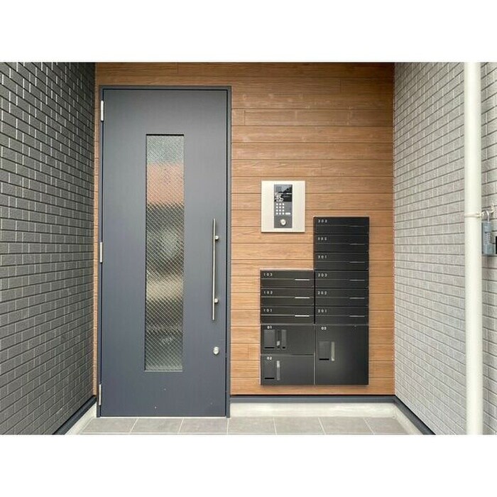 LECOCON一宮の物件外観写真