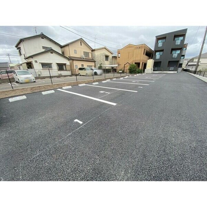 LECOCON一宮の物件外観写真