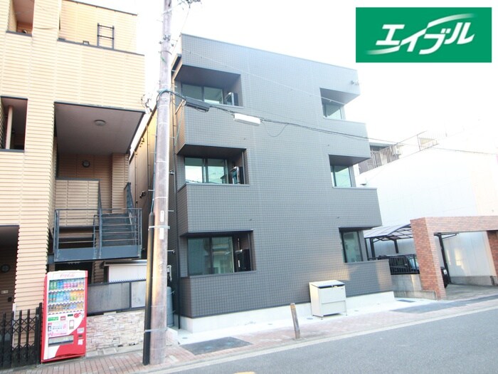 Warren shibataⅠの物件外観写真