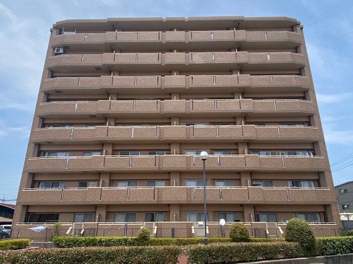 シンフォニ－の物件外観写真