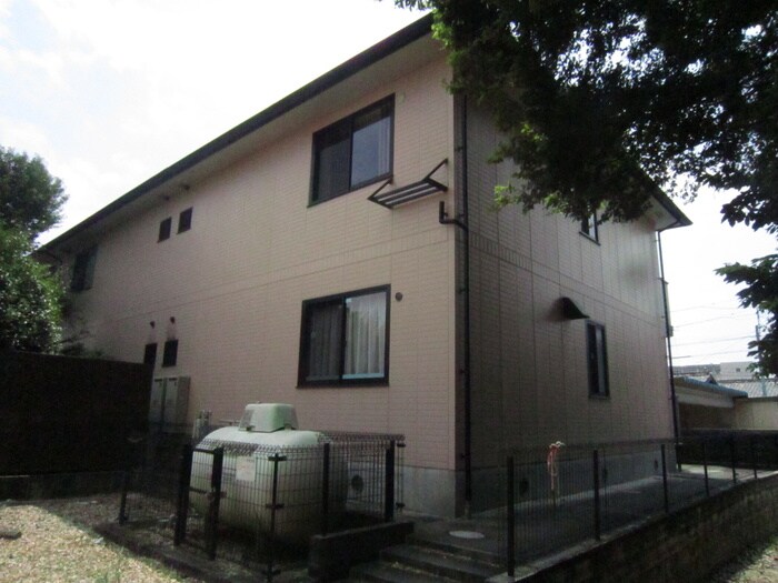 レジデンス大岡の物件外観写真