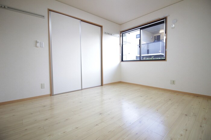 レジデンス大岡の物件内観写真