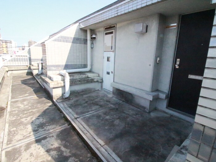 ＣＡＮＡＬ１９８６の物件外観写真