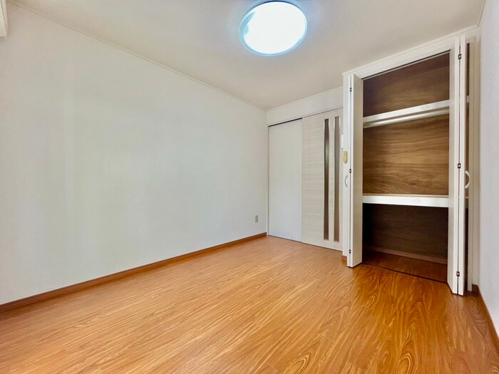 ニュ－高貴の物件内観写真