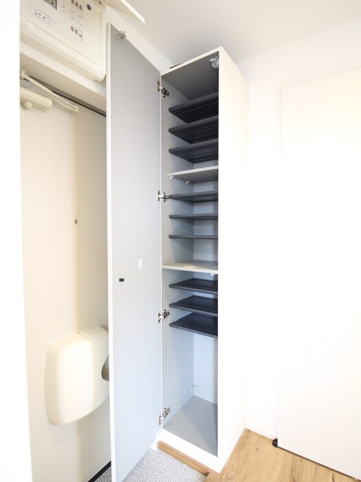 シンフォニア八田の物件内観写真