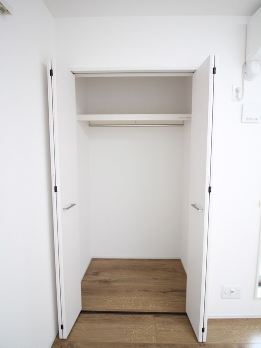 シンフォニア八田の物件内観写真