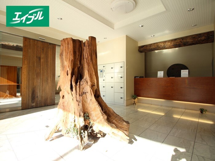 パークフラッツ金山の物件外観写真