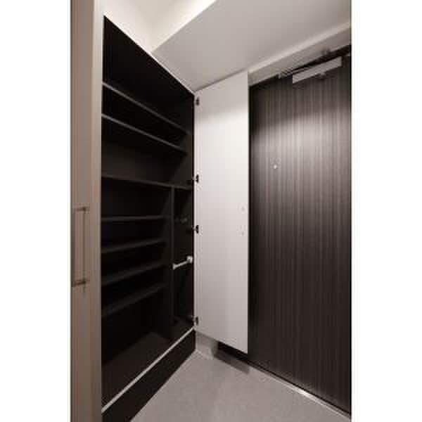 アデグランツ上前津の物件内観写真