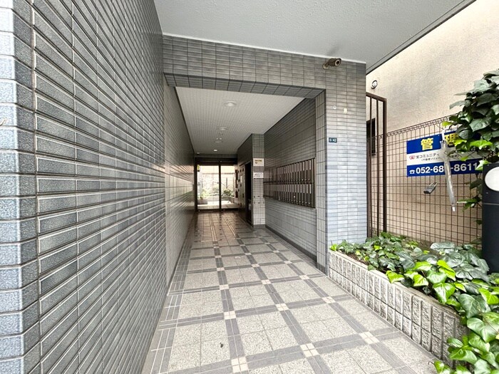 DOMUS21の物件外観写真