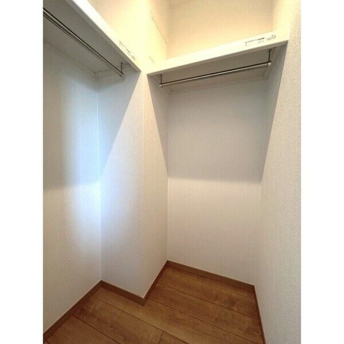 アイリスフジの物件内観写真