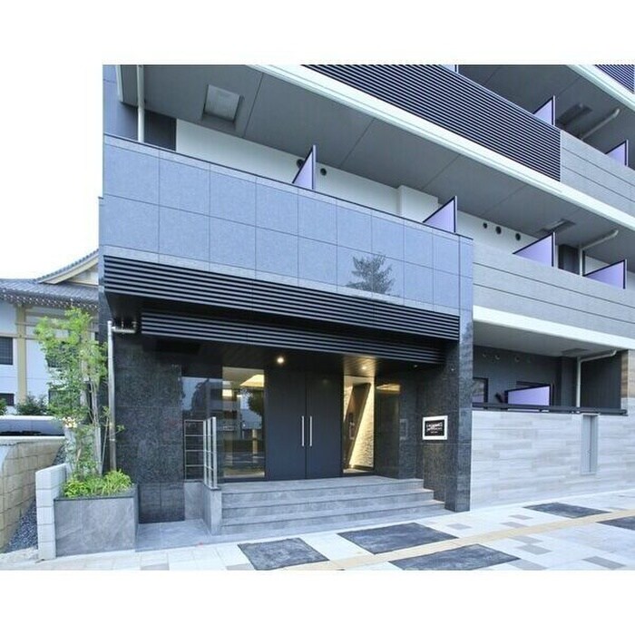 S-RESIDENCE神宮西駅前ascentの物件外観写真