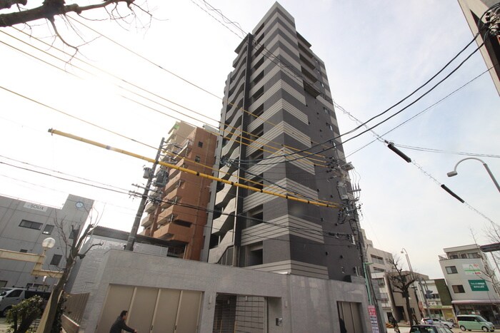 グランドゥール瑞穂通の物件外観写真