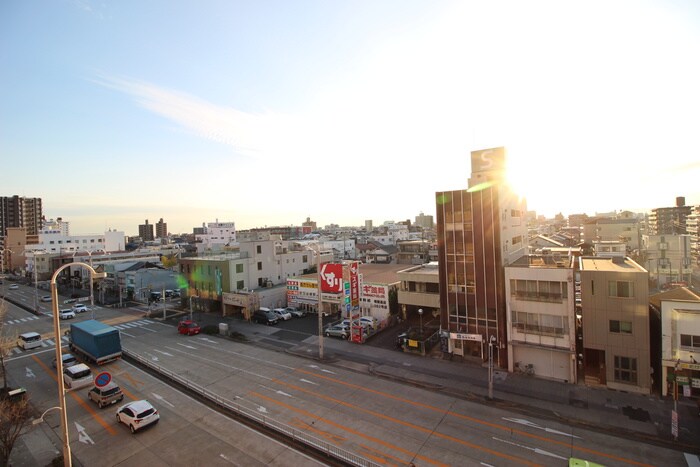 グランドゥール瑞穂通の物件内観写真