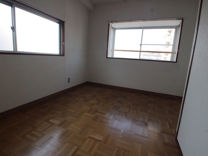 ルミネ原の物件内観写真