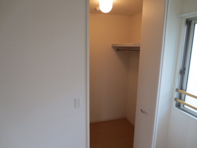 クレセントの物件内観写真