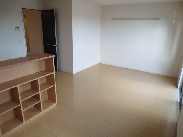 クレセントの物件内観写真