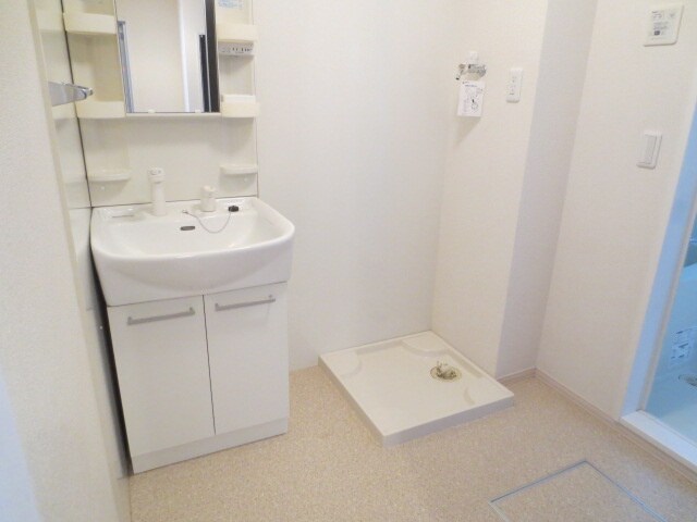 クレセントの物件内観写真