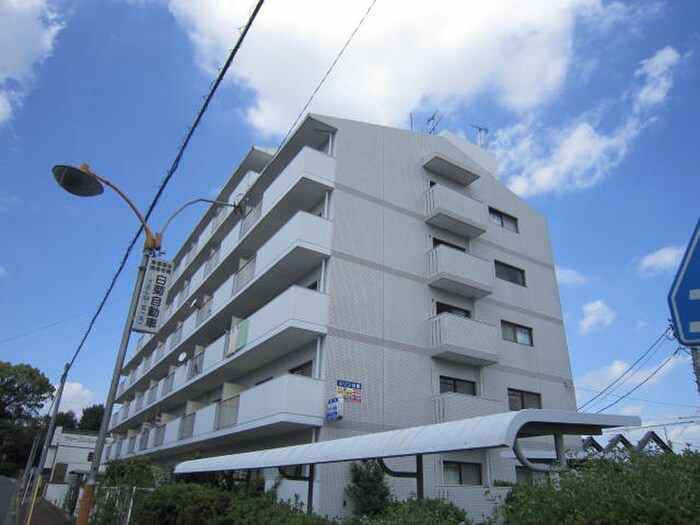 メゾン白菊の物件外観写真