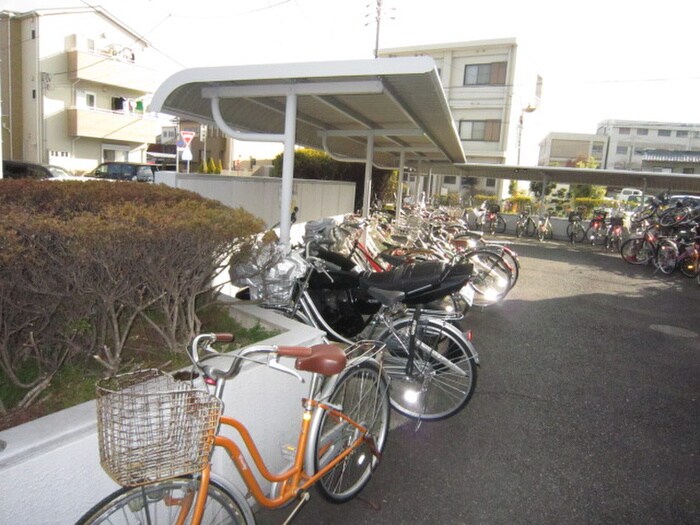 メゾン白菊の物件外観写真