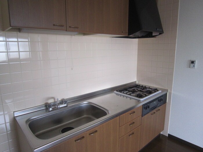 ゴ－ルドハイツ渡辺の物件内観写真